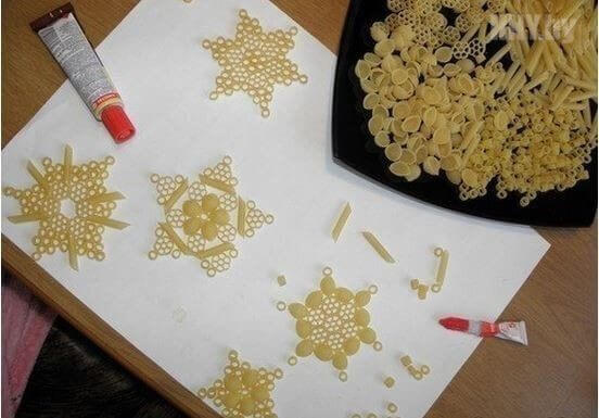 Поделки из макаронных изделий своими руками: 30 пошаговых мастер-классов
