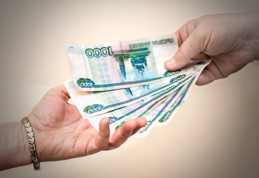 Микроволновка работает, но не греет: причины и пути решения
